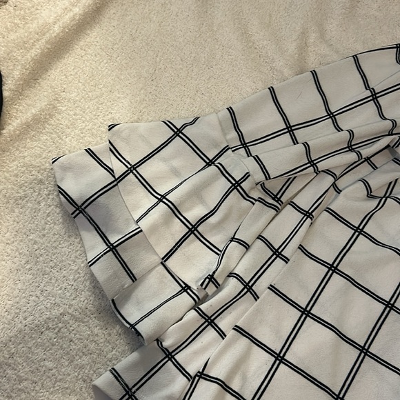 Plaid blouse - Picture 2 of 2